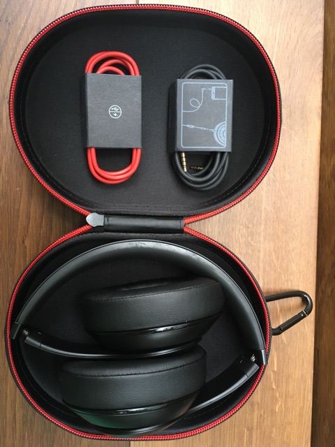 Tai nghe beats stusio wireless matte black like new