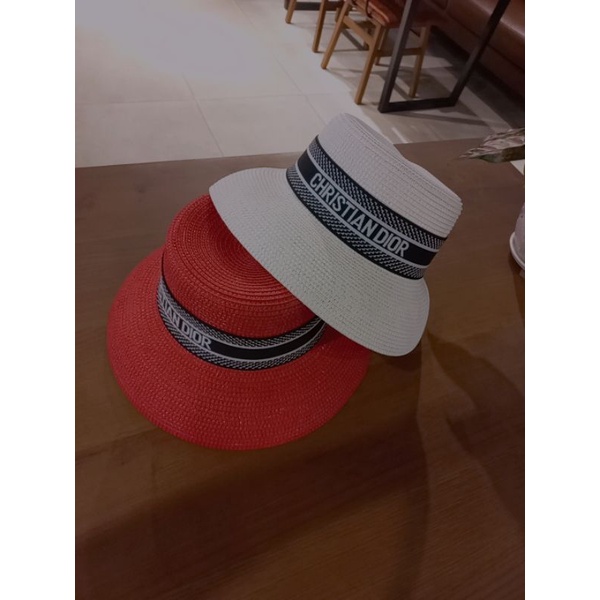 Mũ cói thời trang