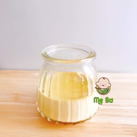 LY THUỶ TINH SỌC CÓ NẮP CÓ QUAI ĐỰNG SỮA CHUA, PUDDING 100ml