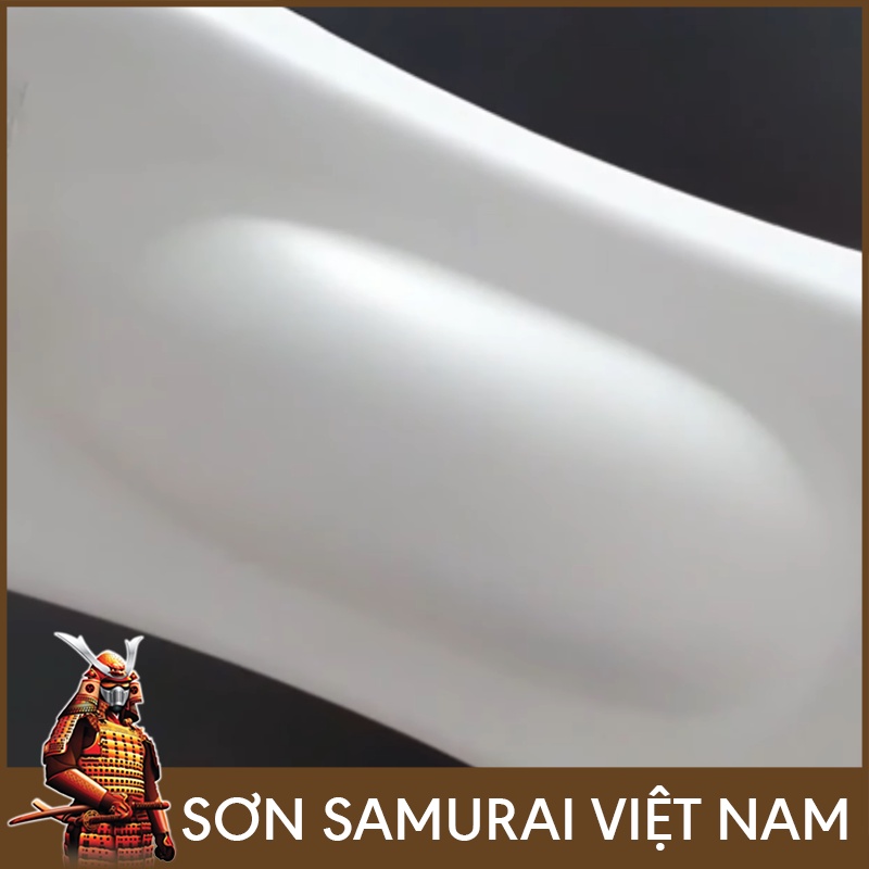 Chai sơn màu trắng mờ F2 - Sơn Xịt Samurai