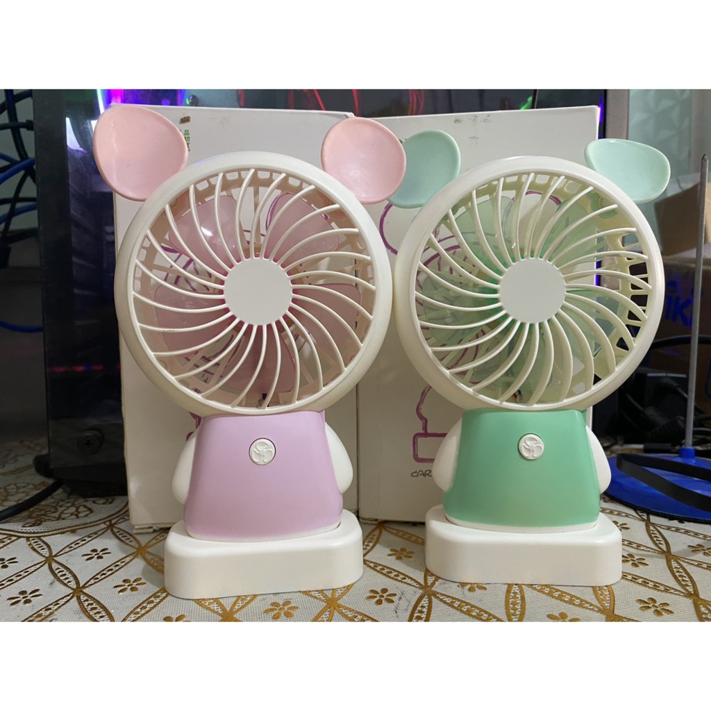 Quạt Mini Để Bàn Tai Chuột Mickey Cute Ngộ Nghĩnh, Có Đèn Led, Xin Xắn Nhỏ Nhắn Gọn Nhẹ