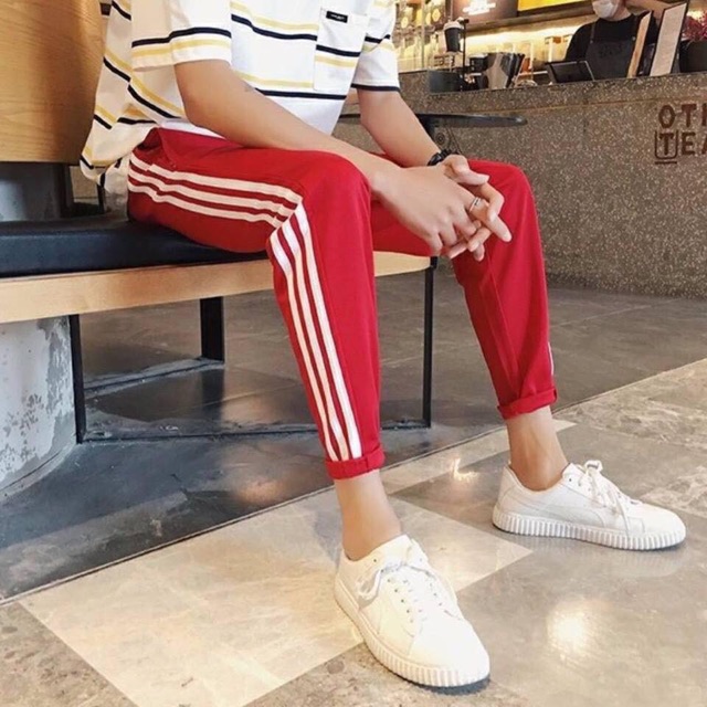 [Mã SKAMSALEP6 giảm 10% TỐI ĐA 100K đơn150K] Quần thể thao 3 sọc trắng Unisex | BigBuy360 - bigbuy360.vn