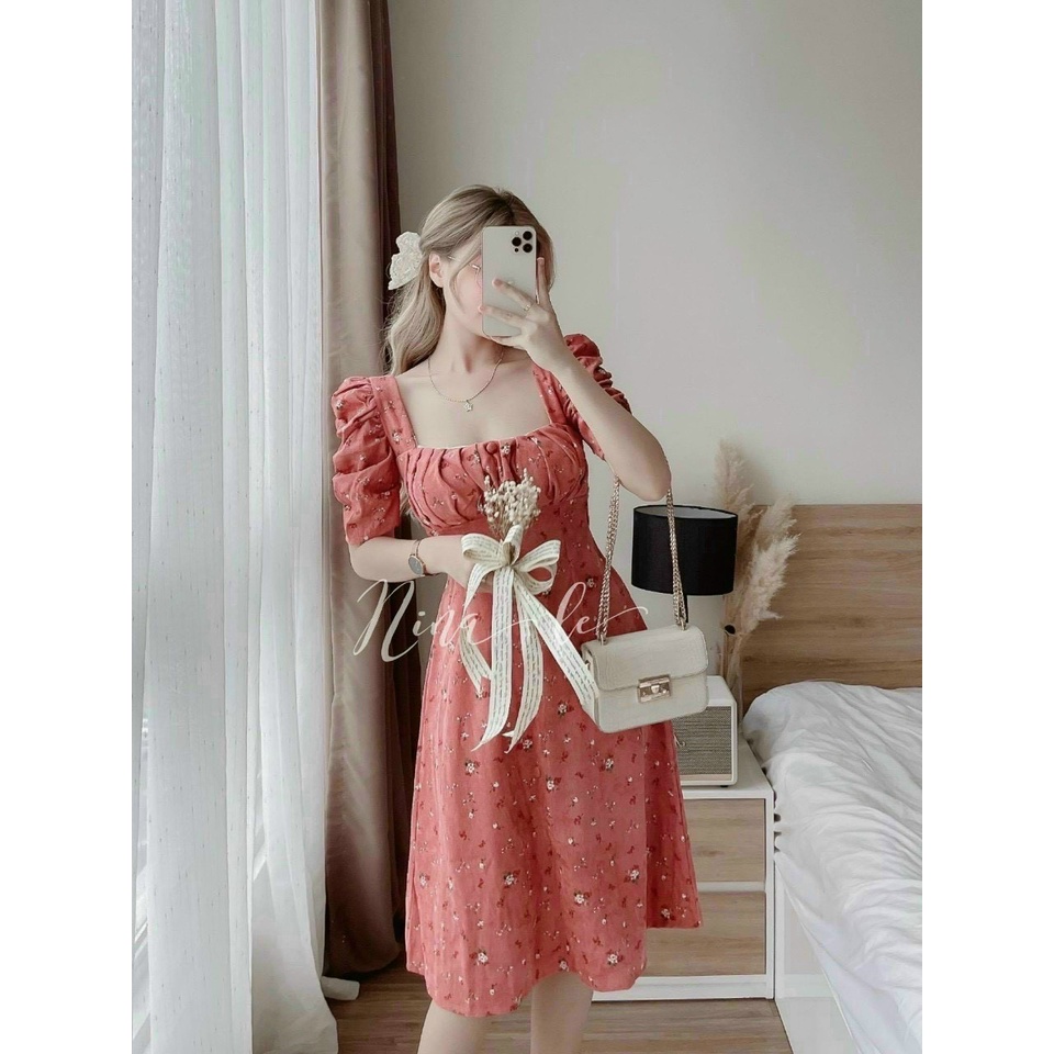 Đầm hoa vintage ngực xếp ly đính nút bọc dáng xoè xinh xắn