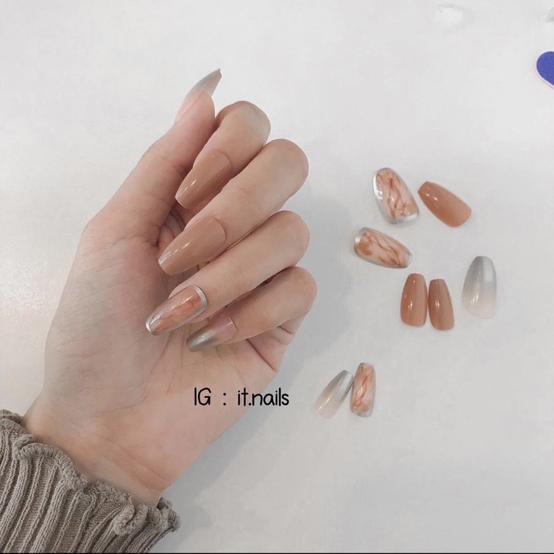 [Hàng có sẳn]Bộ 24 móng giả vân đá phối viền sang trọng