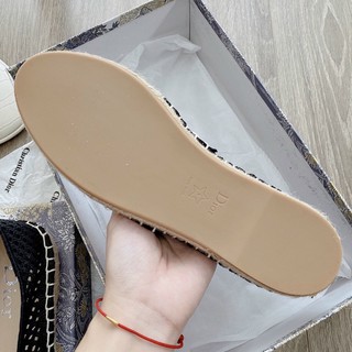 Slip on lưới