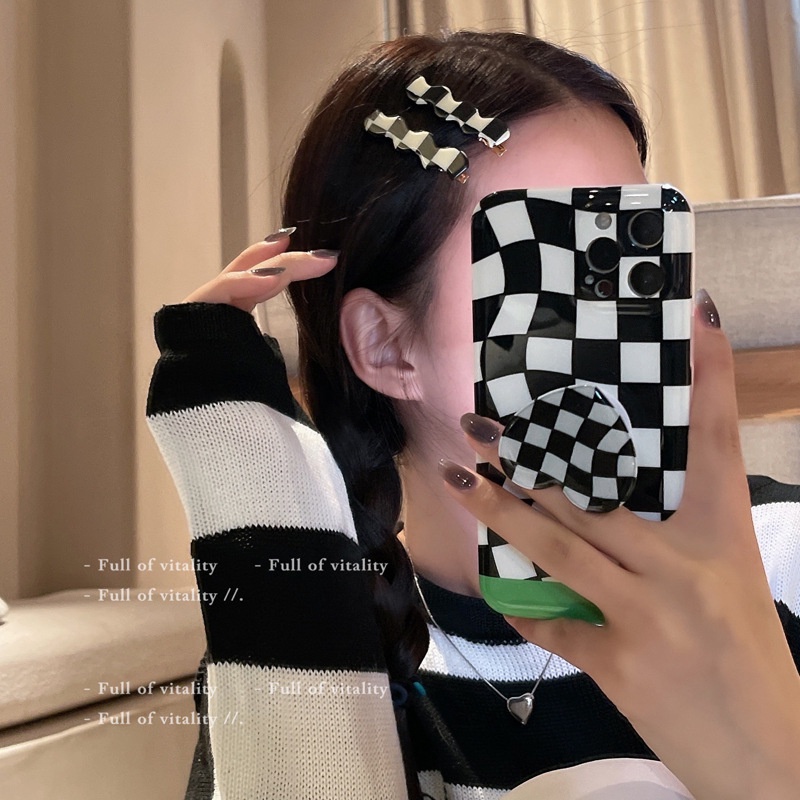 Kẹp tóc họa tiết kẻ ô trắng đen cá tính hợp thời trang