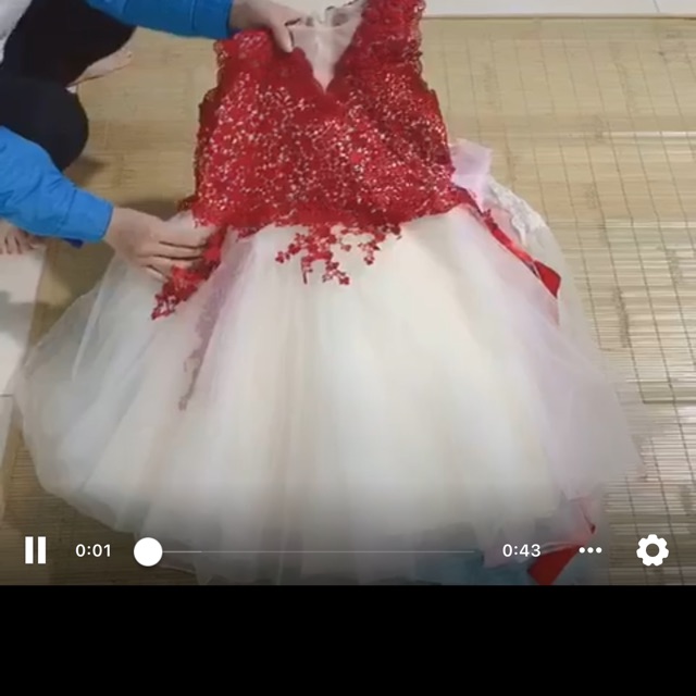Váy công chúa cho bé