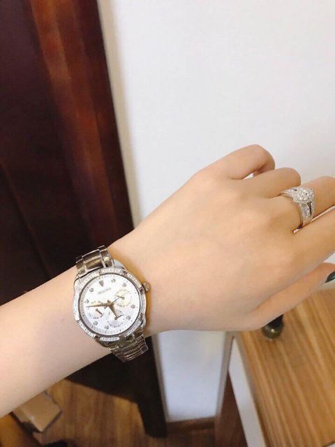 Đồng hồ nữ Bulova 96R195 dây kim loại silver cá tính 36mm chính hãng