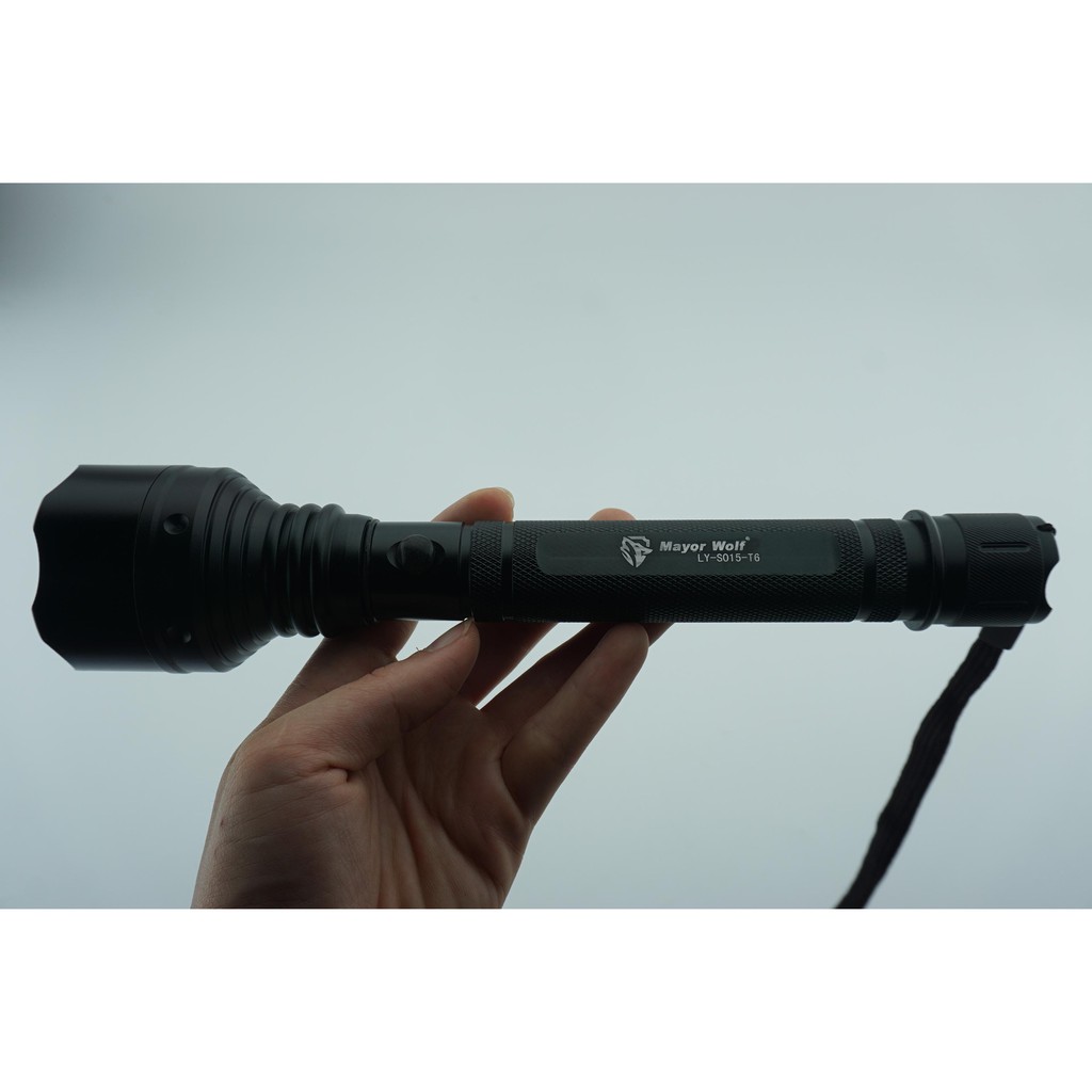 Đèn pin siêu sáng chống nước KAW Ultra Fire  LY S015 pin cực trâu Tặng kèm bộ phụ kiện sạc và hộp đựng
