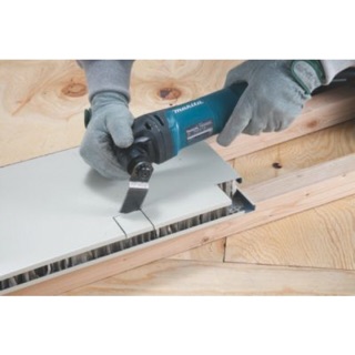 MÁY CẮT MAKITA TM3000C