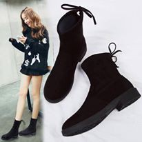 Bốt cổ trung buộc nơ sau gót đế 3p