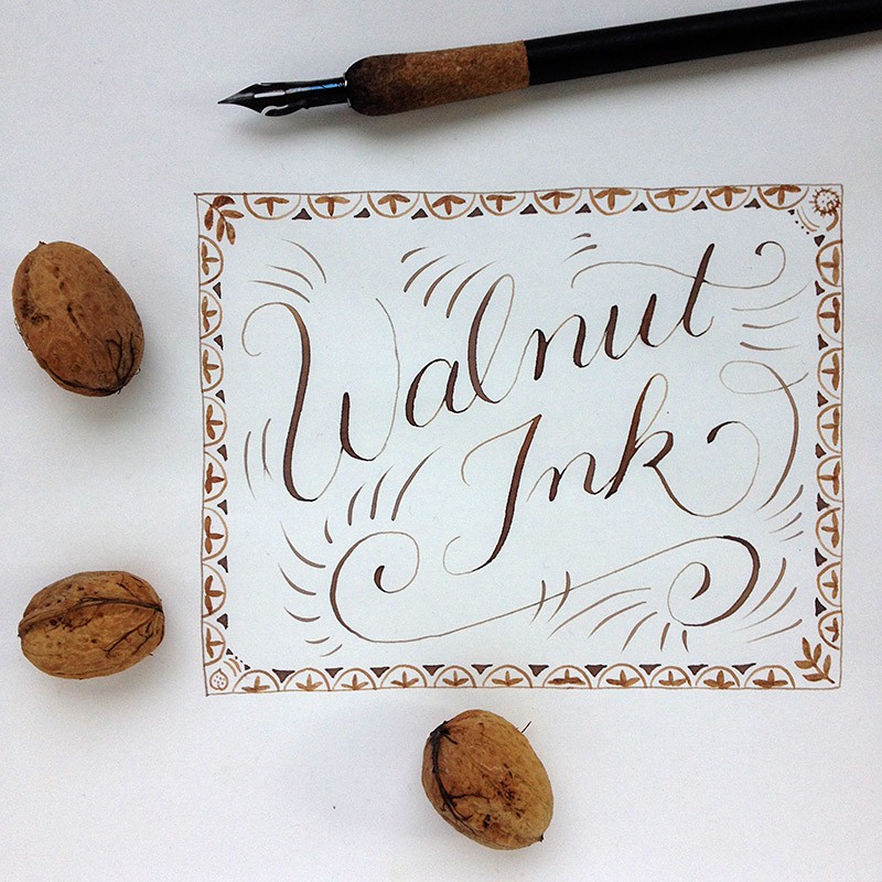 Mực WALNUT Chuyên Dụng Cho Viết Calligraphy, Drawing - Tặng Lọ Thủy Tinh Chiết Mực