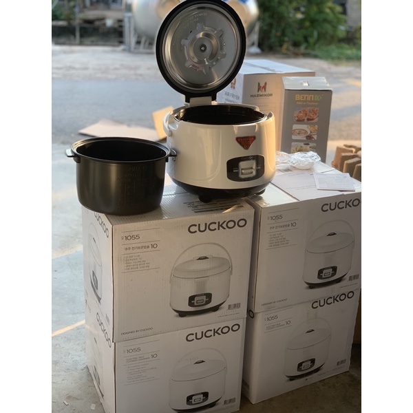 Nồi cơm điện CUCKOO_1,8l 1055 Nồi cơm nắp gài Cuckoo CR-1055/WHBKVNCV