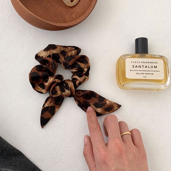 Dây Cột Tóc Tai Thỏ Họa Tiết Da Báo Phong Cách Hàn Quốc Cổ Điển Thời Trang Thu Đông Cho Nữ