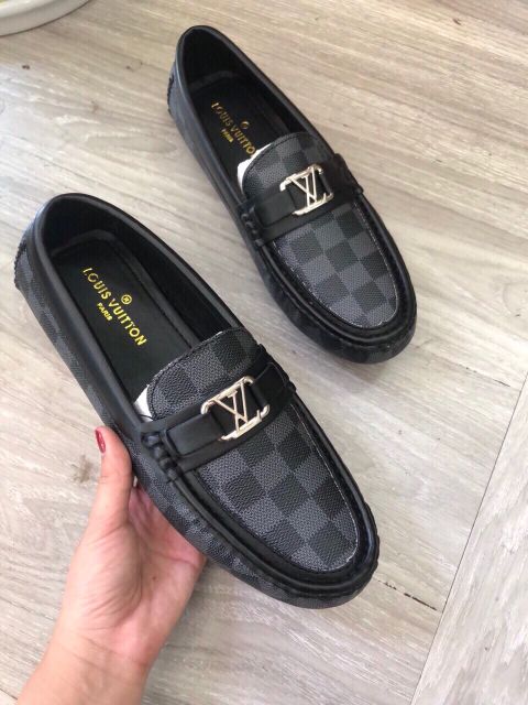 Giày lười nam LV