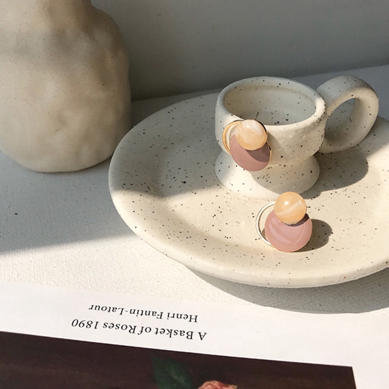 Khuyên tai kiểu dáng hợp thời trang dành cho nữ | BigBuy360 - bigbuy360.vn