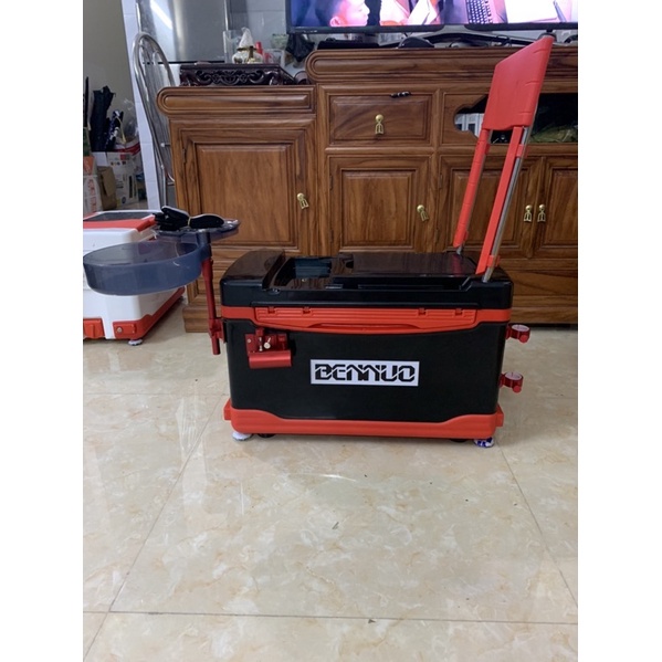 Thùng Câu Đài Đa Năng Thể Tích 32L giữ nhiệt cực tốt, giải quyết mọi địa hình khi đi câu cá MC-5