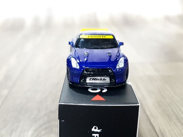 Xe Mô Hình Pandem Nissan GT-R R35 Duck Tail Velocity Blue LHD 1:64 MiniGT ( Xanh Dương #93)