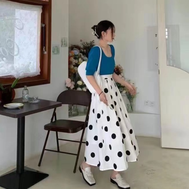 Váy cạp cao Váy dài chấm bi đen Đơn giản Đa năng Thời trang đơn giản Quần áo nữ