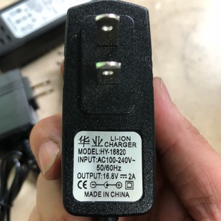 Tns.. sạc 16,8v 2ampe. sạc 4s. mẫu xịn