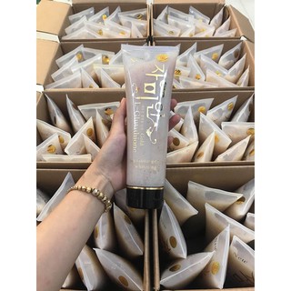 Tẩy tế bào chết hạt Hàn Quốc 300ml