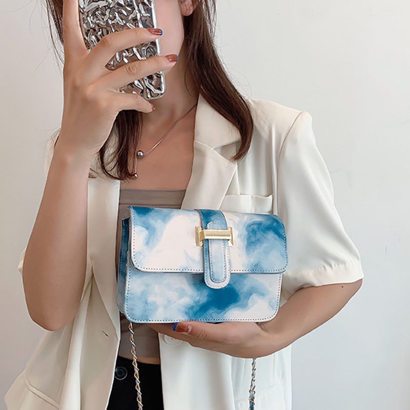 Túi Đeo Vai Hình Vuông Cỡ Nhỏ Phối Dây Đeo Sợi Xích Thời Trang Cho Nữ