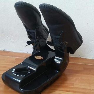 MÁY SẤY GIÀY DÉP