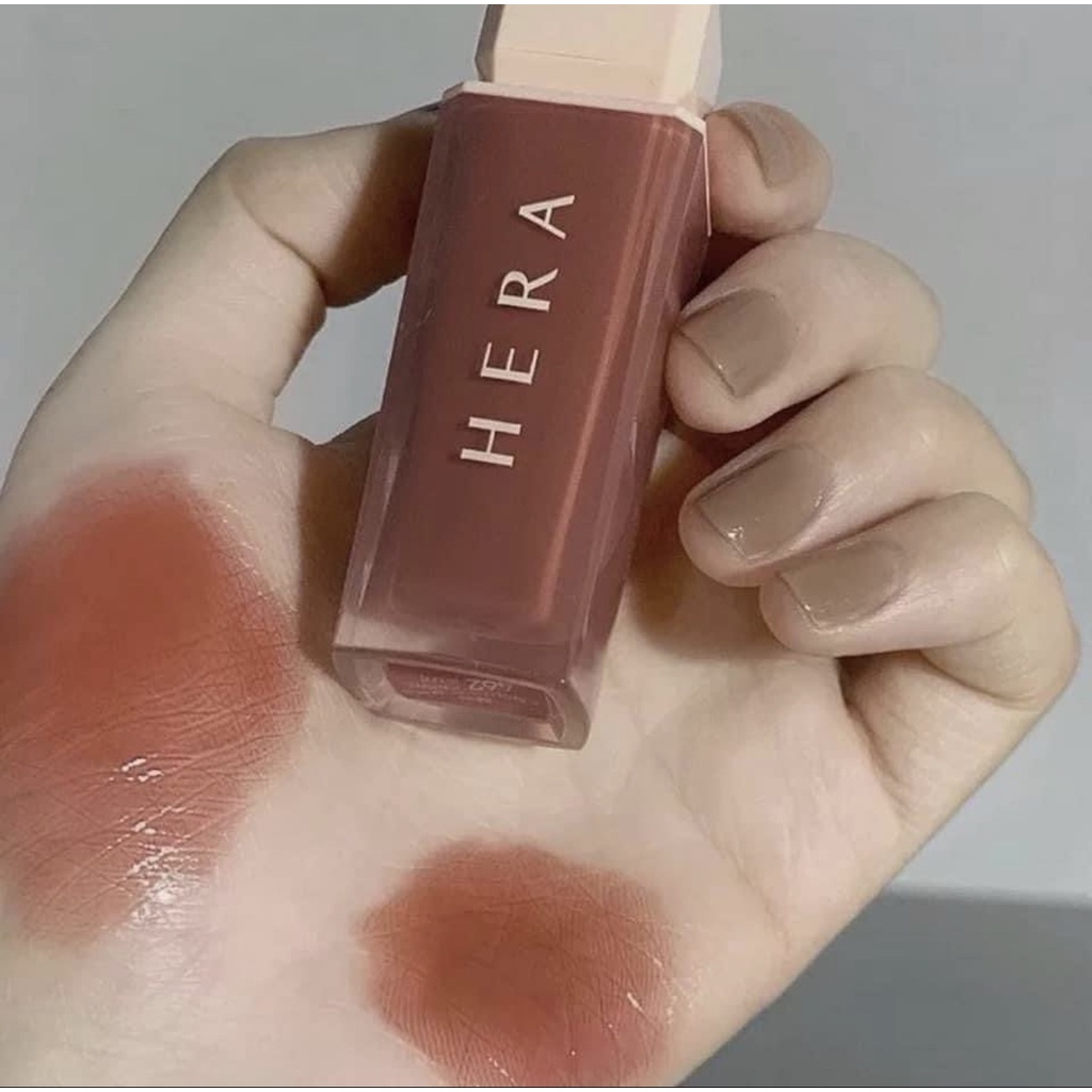 Son môi 𝐇𝐞𝐫𝐚 𝐒𝐞𝐧𝐬𝐮𝐚𝐥 𝐒𝐩𝐢𝐜𝐲 𝐍𝐮𝐝𝐞 𝐆𝐥𝐨𝐬𝐬 𝐦à𝐮 𝟒𝟔𝟐 499 xuất xứ Hàn Quốc, tông màu siêu xinh, chất son siêu mướt môi