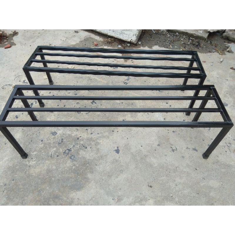 Kệ thép Dài 100cm.Rộng 25cm.Cao 30cm. 4 chân. Hộp thép 20*20mm