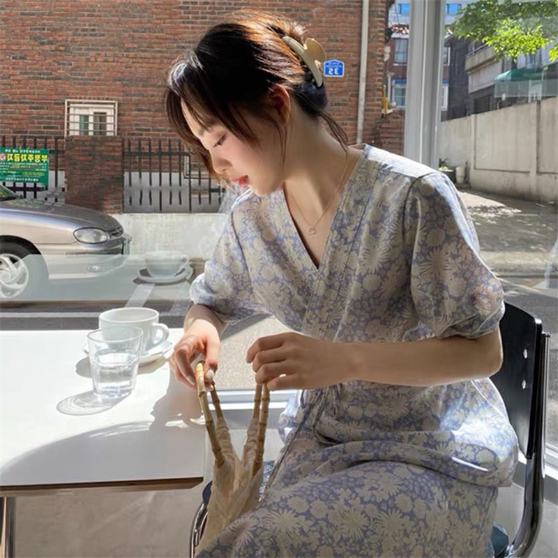 Đầm Hoa Ngắn Tay Cổ Chữ V Xinh Xắn Theo Phong Cách Hàn Quốc 43649