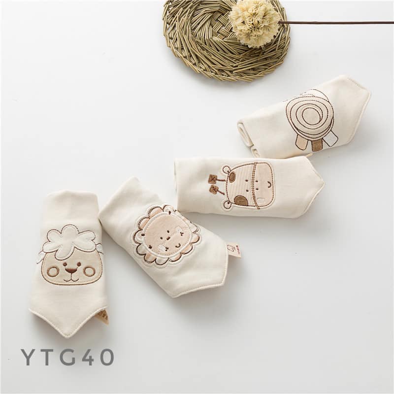 Yếm tam giác organic - YT40