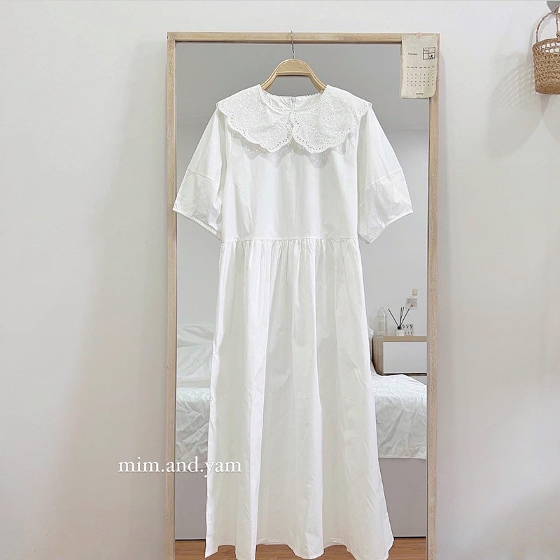 Váy cổ sen cách điệu 2 màu