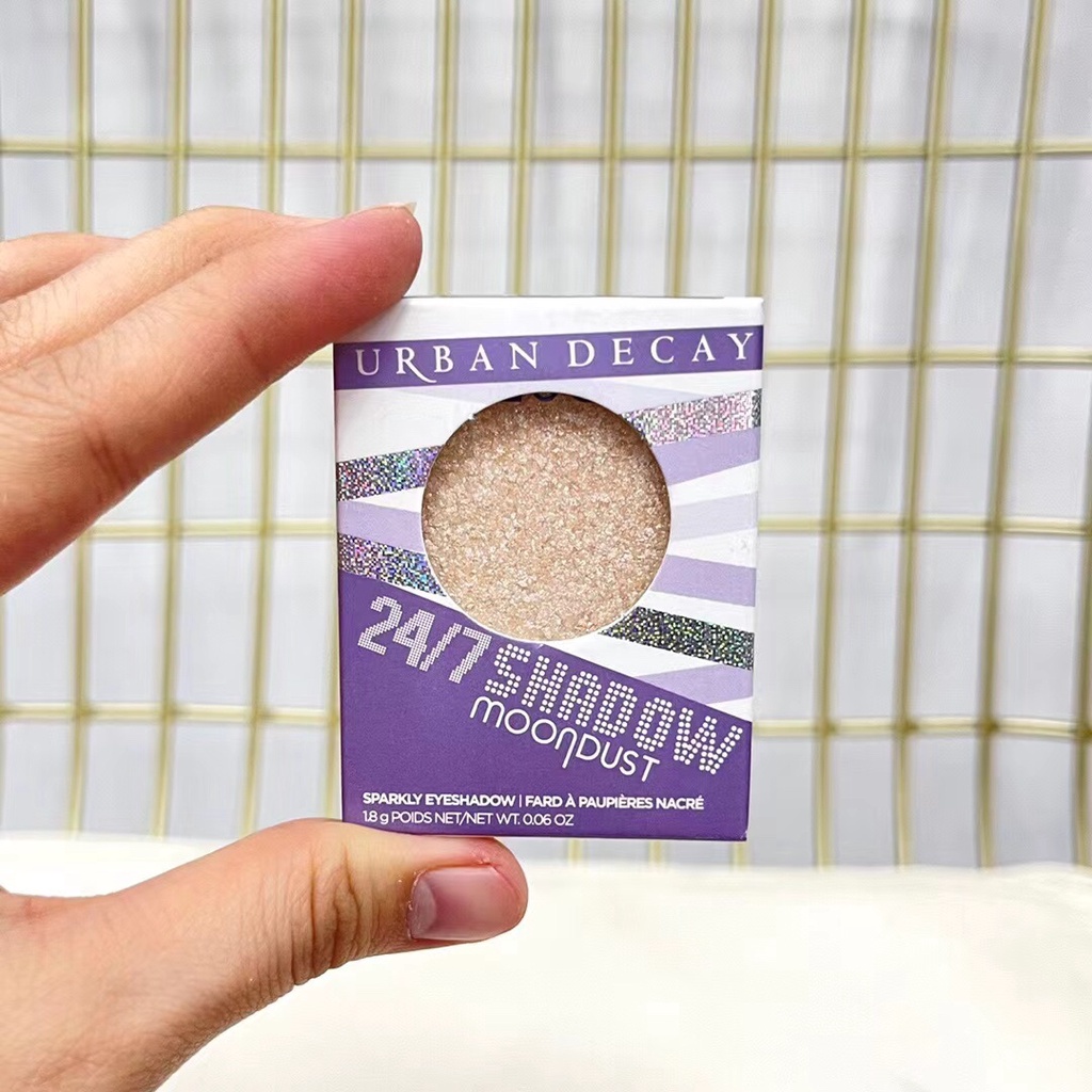 Phấn mắt đơn sắc lấp lánh 1.8g trang điểm tuyệt đẹp
 | BigBuy360 - bigbuy360.vn