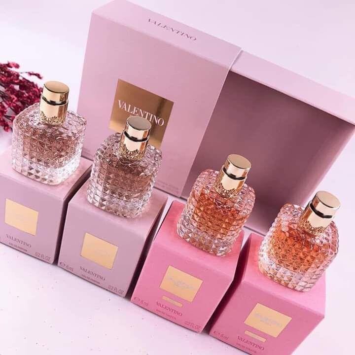 Set 4 chai nước hoa mini nữ Valentino