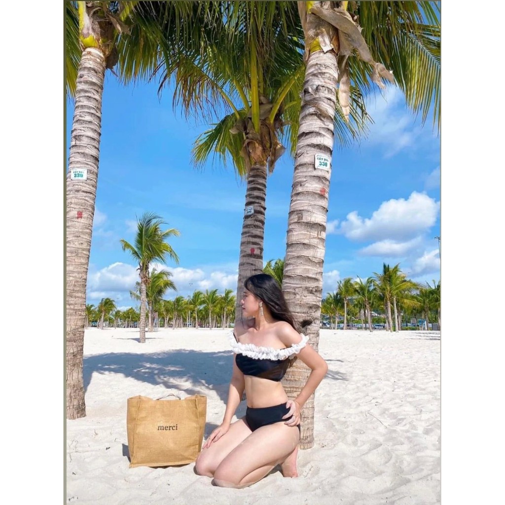 Bikini đi biển du lich áo trễ vai bèo rúm trắng quần cạp cao xinh xắn R12