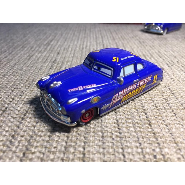 Xe Tomica mcqueen hudson