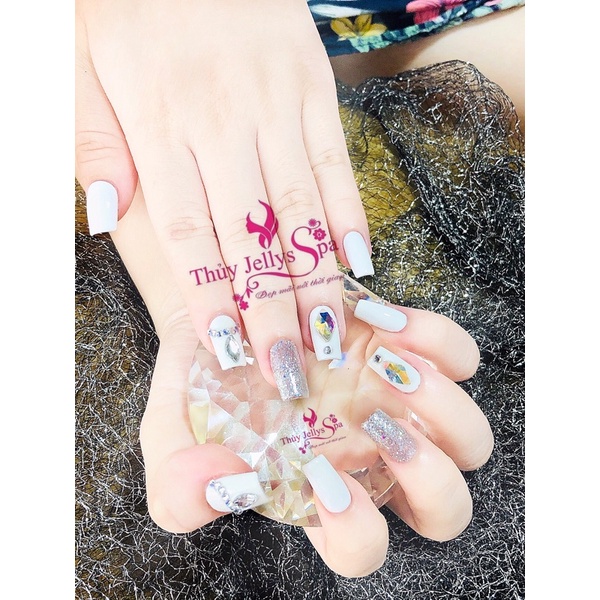 Nailbox-Móng tay thiết kế tự gắn tại nhà 04