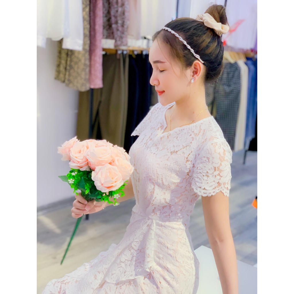 Váy ren trắng tôn dáng quyến rũ Sheery Dress