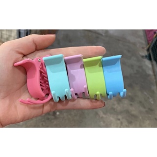 Bán Sỉ 1 Lố 12 Chiếc Kẹp Tóc Càng Cua 3 Răng Nhám Nhiều Màu Sắc