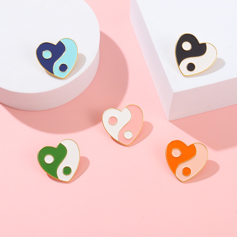 Huy Hiệu Cài Áo Hình Taiji Tráng Men Nhiều Màu Sắc Dễ Thương