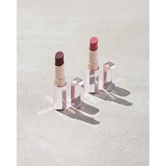 Set son Fenty Beauty mini Two Lil Mattemoiselles Plush Matte Lipsticks