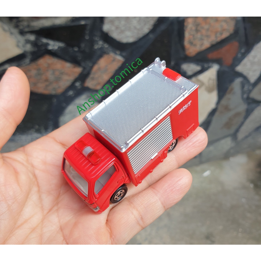 Mô hình xe cứu hỏa tomica Nhật bản