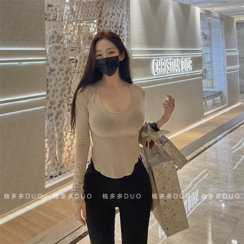 Áo Croptop Tay Dài Cổ Chữ U Màu Trơn Dáng Ôm Thời Trang Mùa Hè Quyến Rũ Cho Nữ