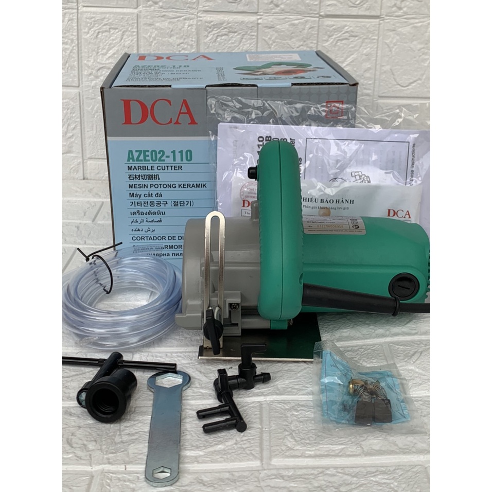Máy cắt gạch cầm tay DCA 02-110 công suất 1240W, tốc độ điều chỉnh 13000r/min
