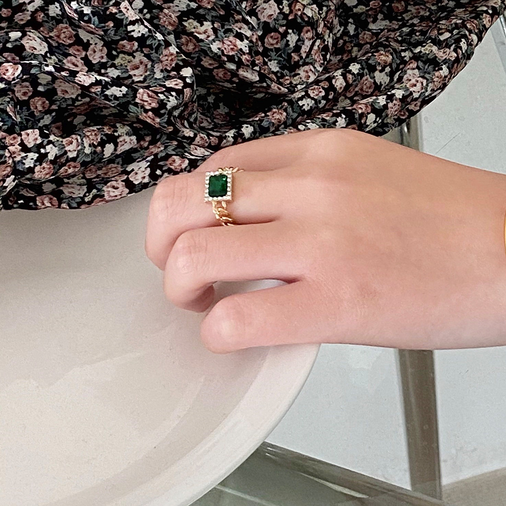 Nhẫn Mạ Bạc Đính Đá Lục Bảo Giả Thời Trang Cho Nữ