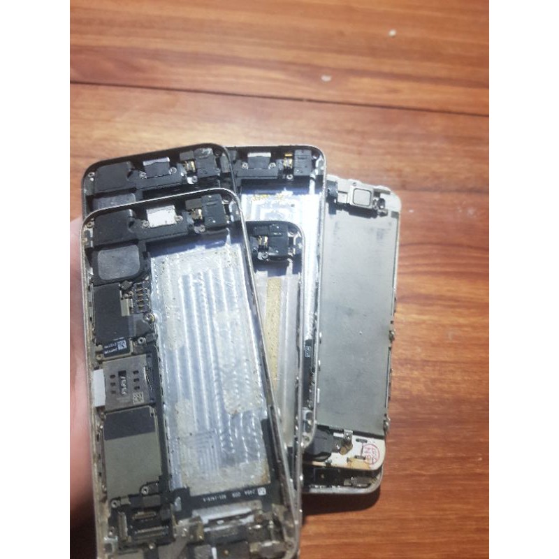 điện thoại iphone 5 quốc tế không có màn hình