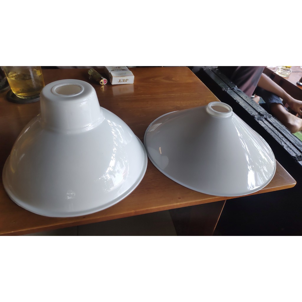 Chóa đèn nhựa - chao đèn nhựa hình tô - dĩa - Đuôi kính nước E27