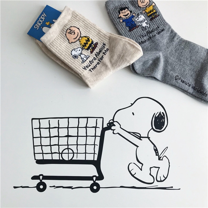 Giấy dán tường in hình Snoopy Charlie dễ thương trang trí phòng theo phong cách Nhật Hàn