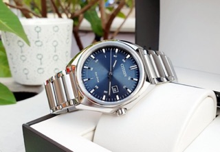 Đồng hồ nam Citizen AW1570