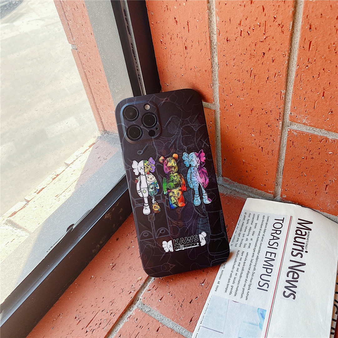 Ốp điện thoại nhựa dẻo họa tiết logo KAWS nổi tiếng cho iPhone12 mini 11 PRO MAX 7/8plus SE2020 X/XS XR XSMAX | BigBuy360 - bigbuy360.vn